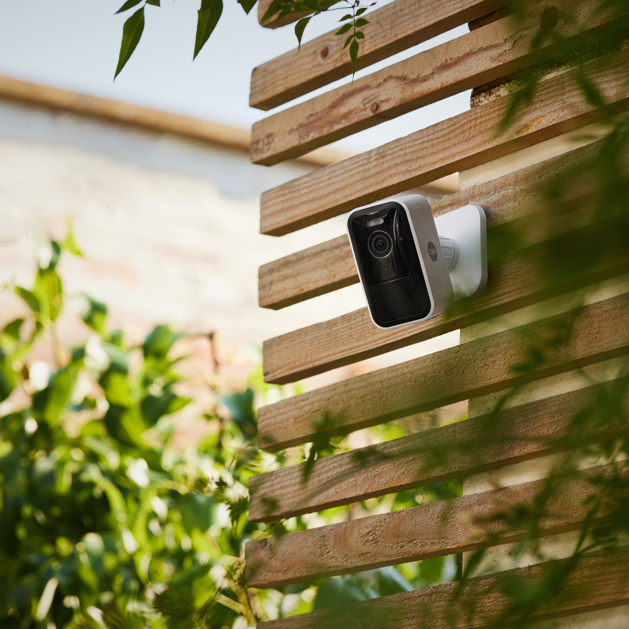 Yale Smart Outdoor Camera (Außen-Überwachungskamera mit Akku)
