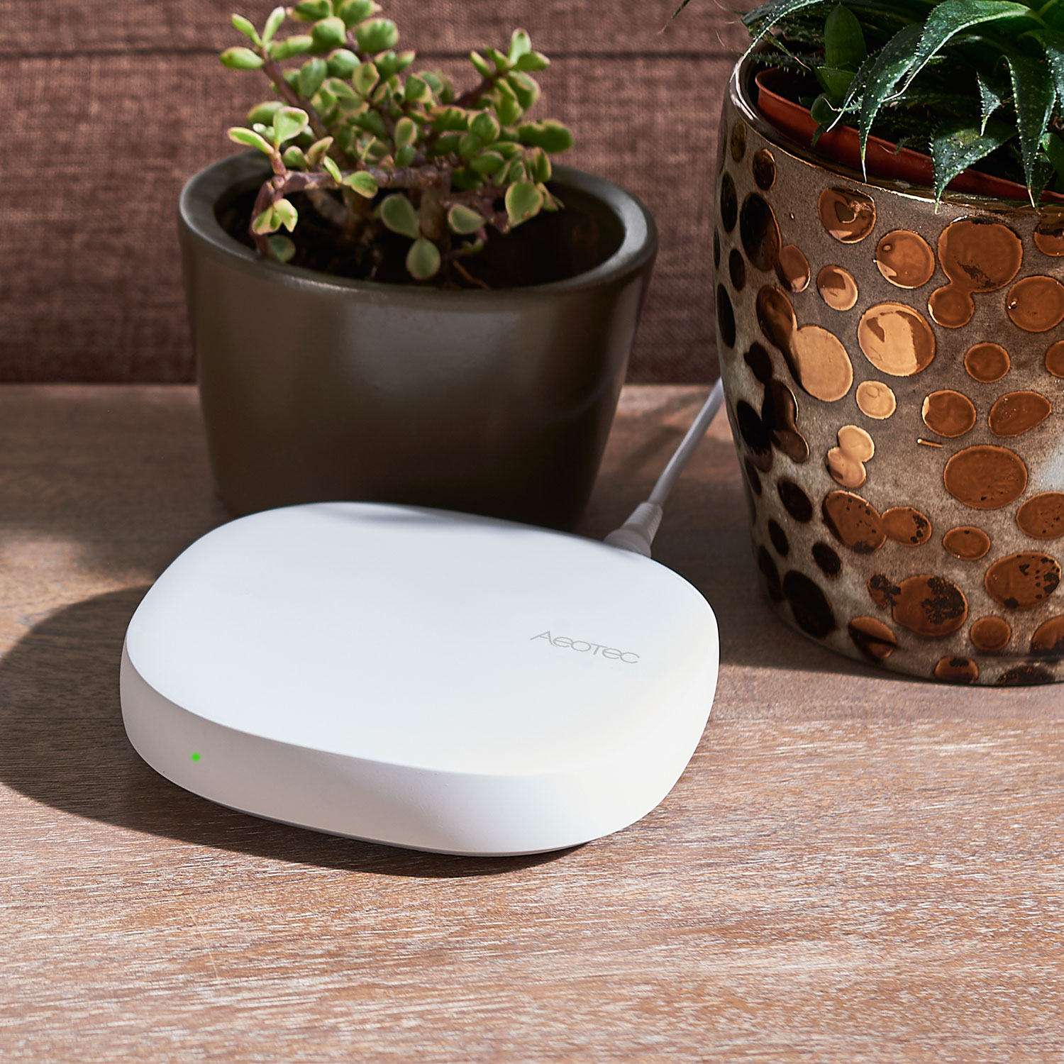 Aeotec Smart Home Hub - Works as a SmartThings Hub