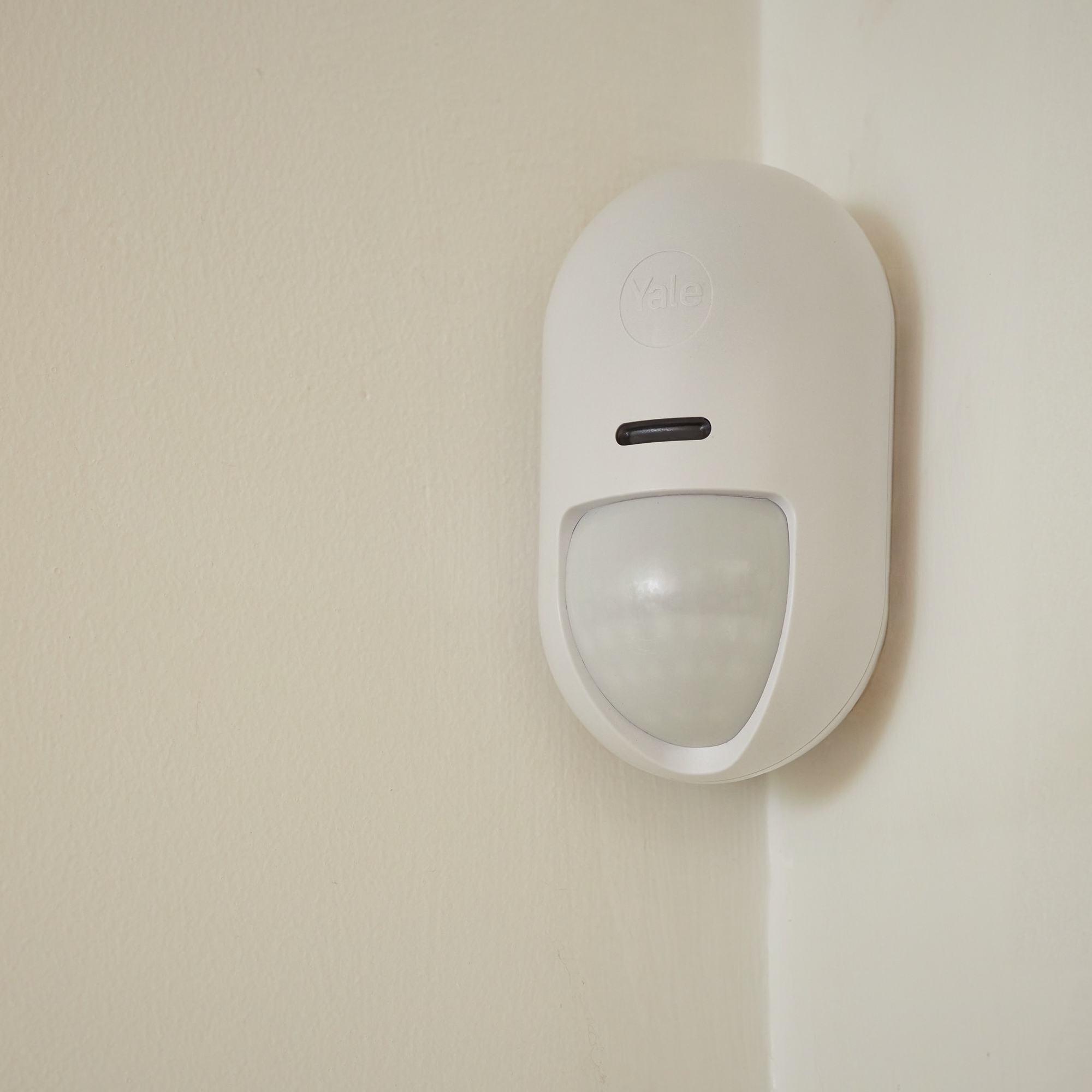 Yale Smart Alarm Indoor Motion Sensor